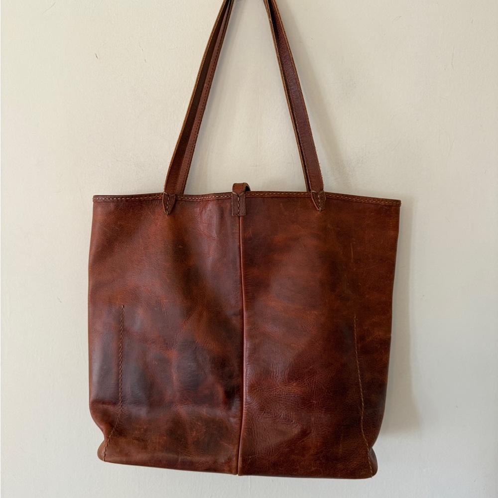 CELIA TOTE GENUINE LEATHER HANDBAG - Picture 5 of 16